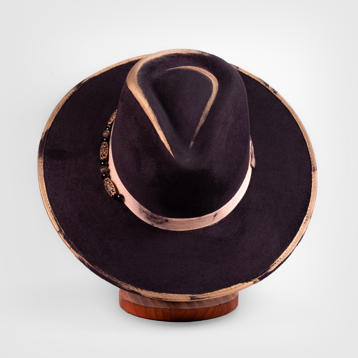 Aukala Hat M Handcrafted Golden Eclipse Suede Hat – Luxe Western Elegance with Artisan Gold Accents