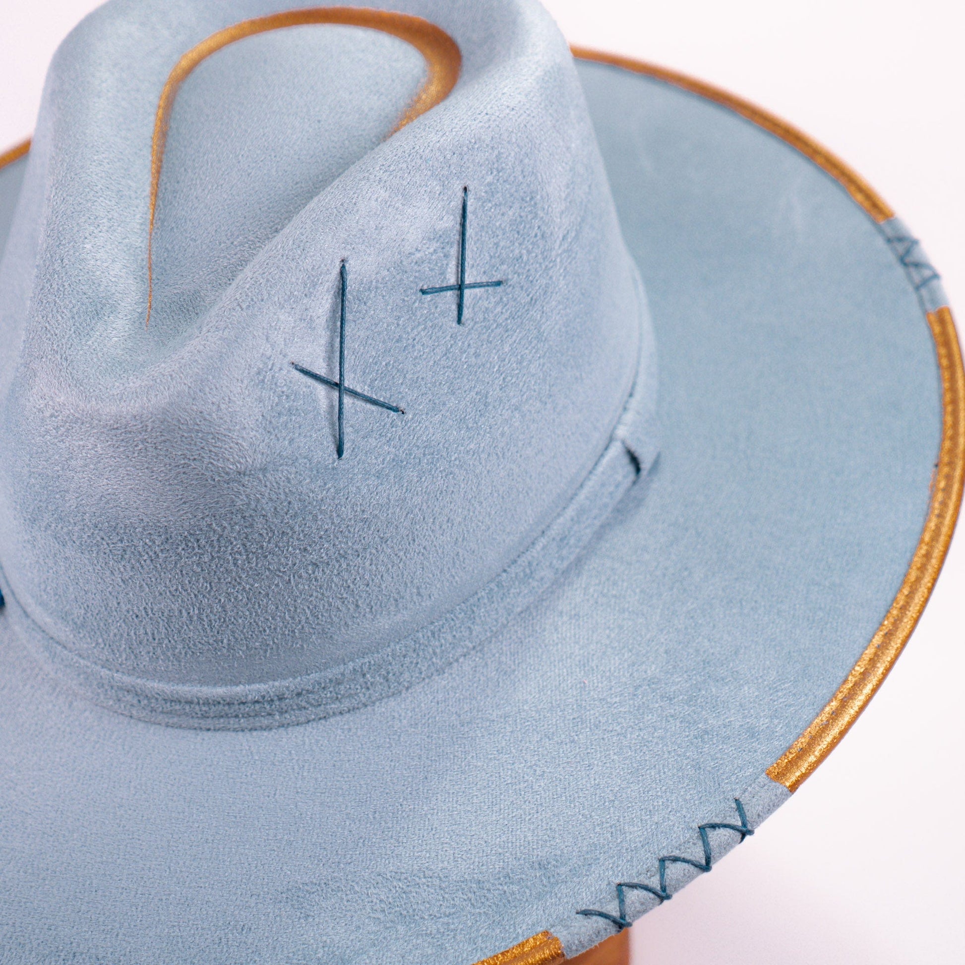 Aukala Hat Handcrafted Boho Kuntur Azul Hat – Dusty Blue Suede Fedora with Gold Trim & Beaded Accent