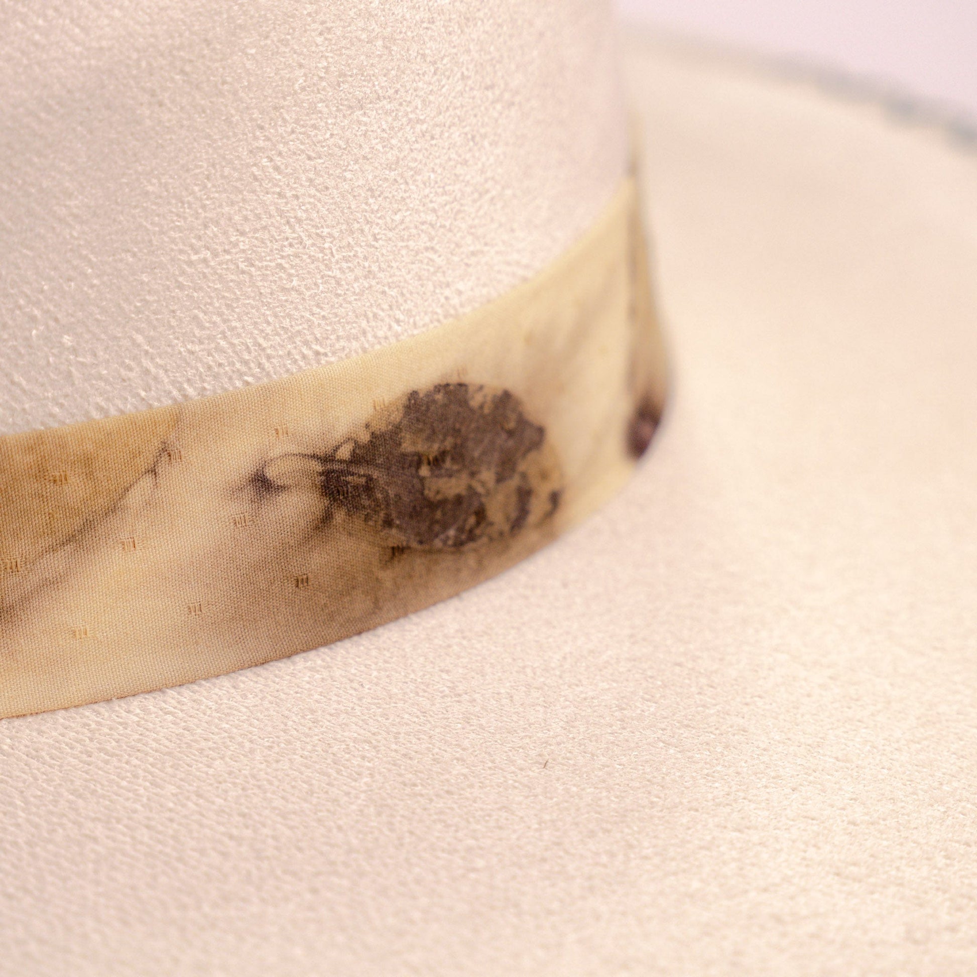 Aukala Hat Handcrafted Boho Solstice Dune Hat – Sand Suede Fedora with Ecoprinted Band & Arrow Stitching