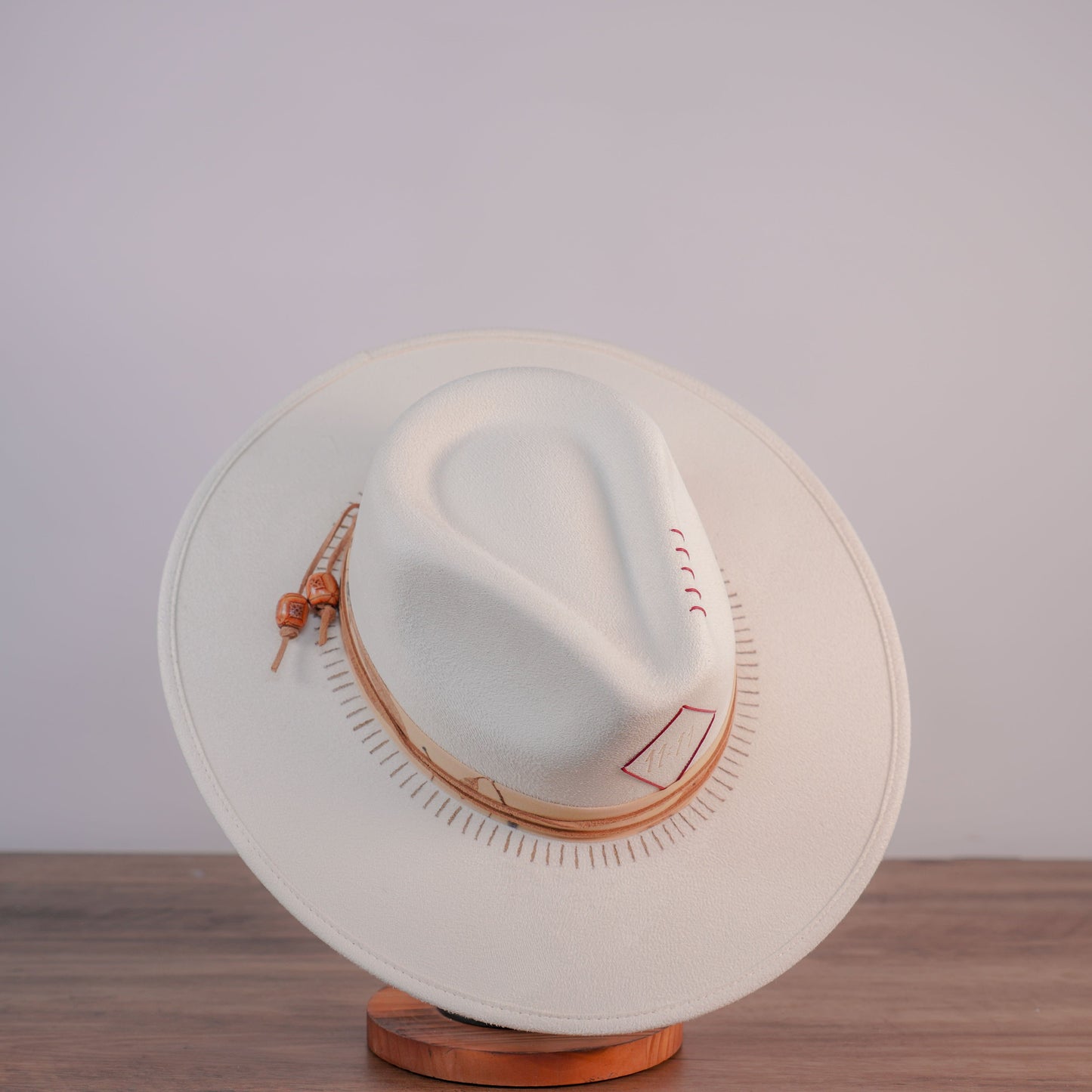 Aukala Hat M 11:11 - White