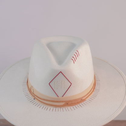 Aukala Hat M 11:11 - White